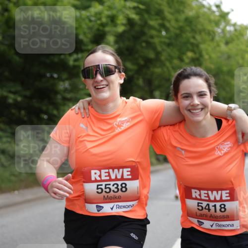 15.06.2025 - REWE Women's Run Jannik Wohlers http://msf.ph/oto/7972826 15.06.2025 10:07:28 Laufen 5538, 5418, 4506 meine-sportfotos.de
