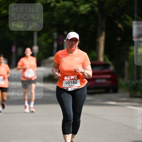 15.06.2025 - REWE Women's Run Dr. Thomas Lammeyer http://msf.ph/oto/7972850 15.06.2025 10:02:43 Laufen 10182 meine-sportfotos.de
