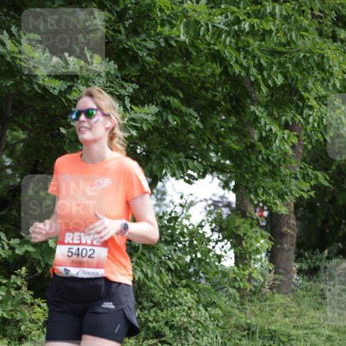 15.06.2025 - REWE Women's Run Jannik Wohlers http://msf.ph/oto/7972904 15.06.2025 10:07:35 Laufen 5402 meine-sportfotos.de