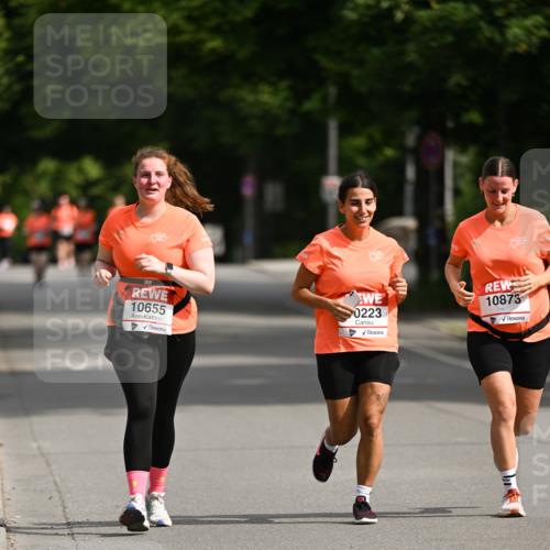 15.06.2025 - REWE Women's Run Dr. Thomas Lammeyer http://msf.ph/oto/7972918 15.06.2025 10:02:47 Laufen 10655, 0223, 10873 meine-sportfotos.de