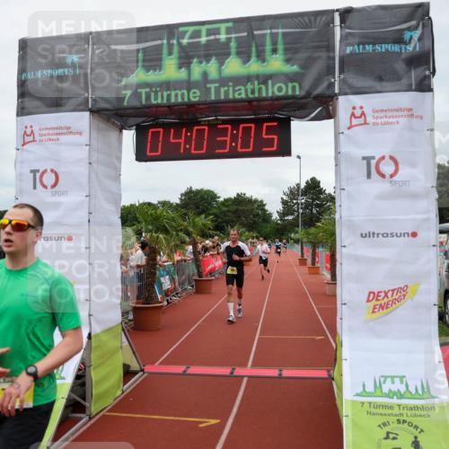 15.06.2025 - 7 Türme Triathlon Michael Strokosch http://msf.ph/oto/7972923 15.06.2025 14:03:05 Ziel 366, 727, 786, 1003 meine-sportfotos.de