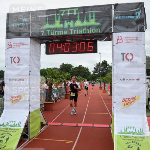 15.06.2025 - 7 Türme Triathlon Michael Strokosch http://msf.ph/oto/7972931 15.06.2025 14:03:05 Ziel 366, 727, 786, 1003 meine-sportfotos.de