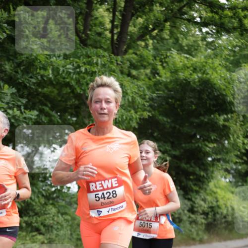 15.06.2025 - REWE Women's Run Jannik Wohlers http://msf.ph/oto/7972942 15.06.2025 10:07:37 Laufen 5428, 5015 meine-sportfotos.de