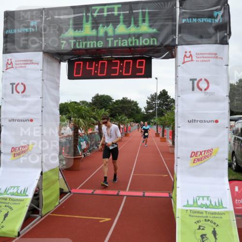 15.06.2025 - 7 Türme Triathlon Michael Strokosch http://msf.ph/oto/7972962 15.06.2025 14:03:09 Ziel 366, 709, 727, 786, 1088 meine-sportfotos.de