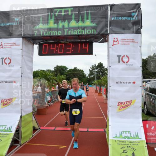 15.06.2025 - 7 Türme Triathlon Michael Strokosch http://msf.ph/oto/7973006 15.06.2025 14:03:13 Ziel 366, 571, 709, 786, 1060, 1088 meine-sportfotos.de