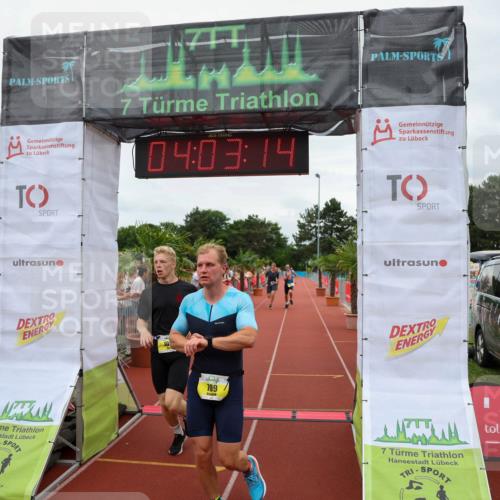 15.06.2025 - 7 Türme Triathlon Michael Strokosch http://msf.ph/oto/7973012 15.06.2025 14:03:14 Ziel 366, 571, 709, 1060, 1088 meine-sportfotos.de