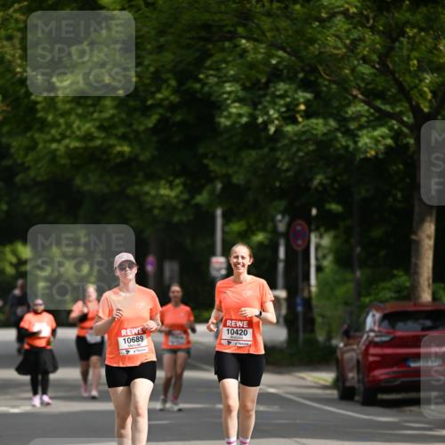 15.06.2025 - REWE Women's Run Dr. Thomas Lammeyer http://msf.ph/oto/7973013 15.06.2025 10:03:20 Laufen 10689, 10420 meine-sportfotos.de