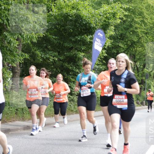15.06.2025 - REWE Women's Run Jannik Wohlers http://msf.ph/oto/7973024 15.06.2025 10:07:42 Laufen 5083, 5617, 478, 10875, 5199, 5064, 5503 meine-sportfotos.de