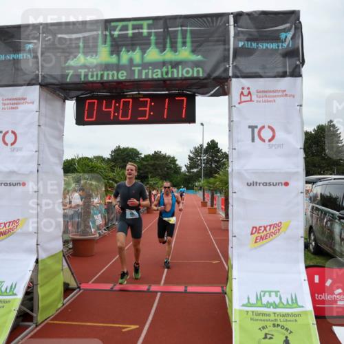 15.06.2025 - 7 Türme Triathlon Michael Strokosch http://msf.ph/oto/7973045 15.06.2025 14:03:17 Ziel 366, 571, 709, 1060, 1088 meine-sportfotos.de