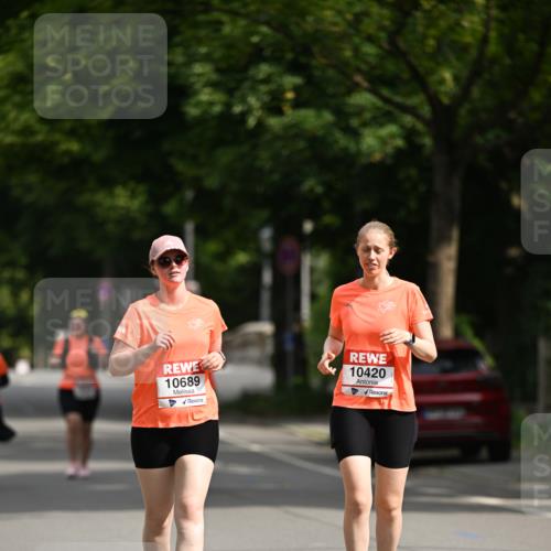 15.06.2025 - REWE Women's Run Dr. Thomas Lammeyer http://msf.ph/oto/7973047 15.06.2025 10:03:24 Laufen 10689, 10420 meine-sportfotos.de