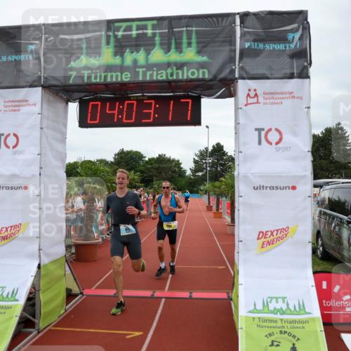 15.06.2025 - 7 Türme Triathlon Michael Strokosch http://msf.ph/oto/7973049 15.06.2025 14:03:17 Ziel 366, 571, 709, 1060, 1088 meine-sportfotos.de