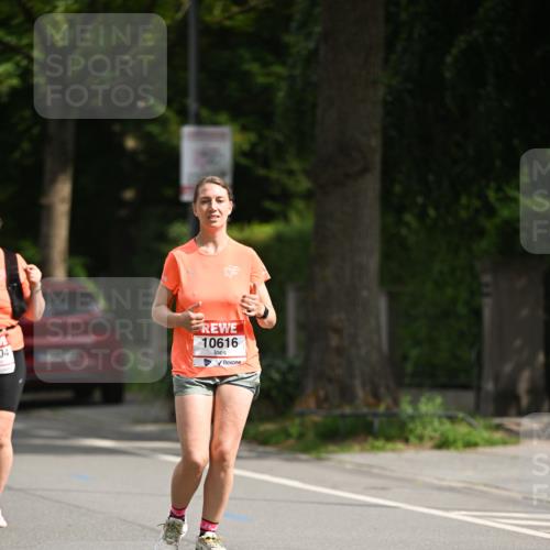 15.06.2025 - REWE Women's Run Dr. Thomas Lammeyer http://msf.ph/oto/7973099 15.06.2025 10:03:36 Laufen 10616 meine-sportfotos.de