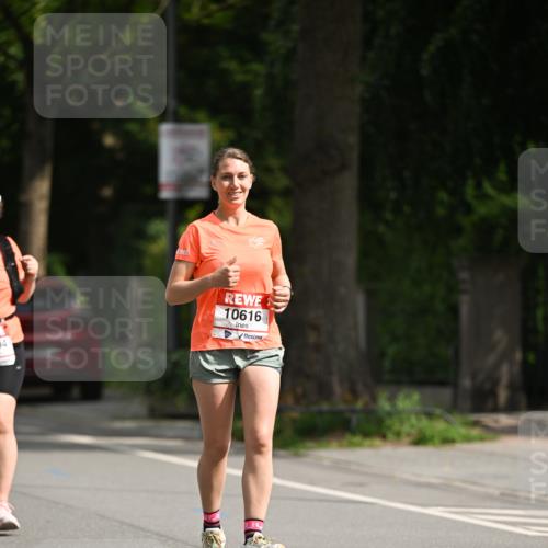 15.06.2025 - REWE Women's Run Dr. Thomas Lammeyer http://msf.ph/oto/7973117 15.06.2025 10:03:36 Laufen 041, 10616 meine-sportfotos.de