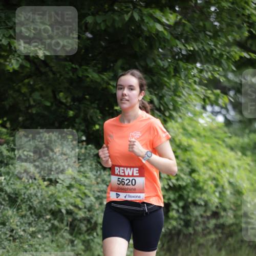 15.06.2025 - REWE Women's Run Jannik Wohlers http://msf.ph/oto/7973225 15.06.2025 10:07:57 Laufen 5620 meine-sportfotos.de