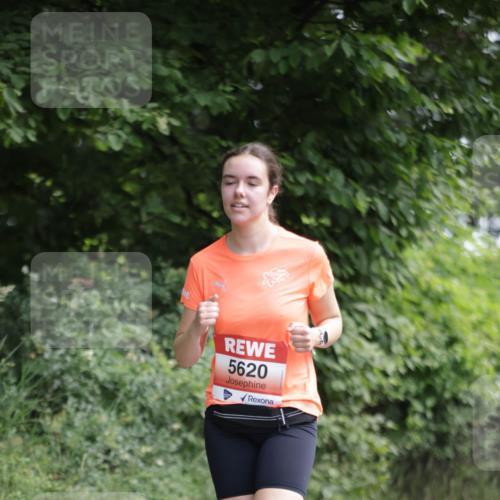 15.06.2025 - REWE Women's Run Jannik Wohlers http://msf.ph/oto/7973245 15.06.2025 10:07:57 Laufen 5620 meine-sportfotos.de
