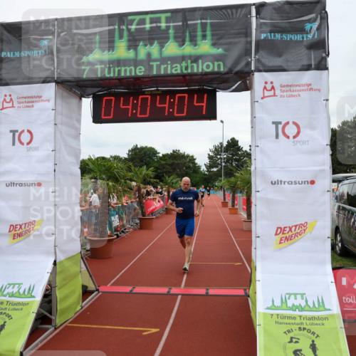 15.06.2025 - 7 Türme Triathlon Michael Strokosch http://msf.ph/oto/7973260 15.06.2025 14:04:03 Ziel 192, 561, 1180 meine-sportfotos.de