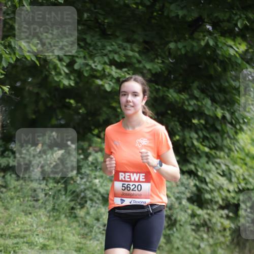 15.06.2025 - REWE Women's Run Jannik Wohlers http://msf.ph/oto/7973266 15.06.2025 10:07:57 Laufen 5620 meine-sportfotos.de