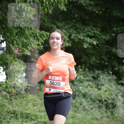 15.06.2025 - REWE Women's Run Jannik Wohlers http://msf.ph/oto/7973278 15.06.2025 10:07:58 Laufen 5620 meine-sportfotos.de