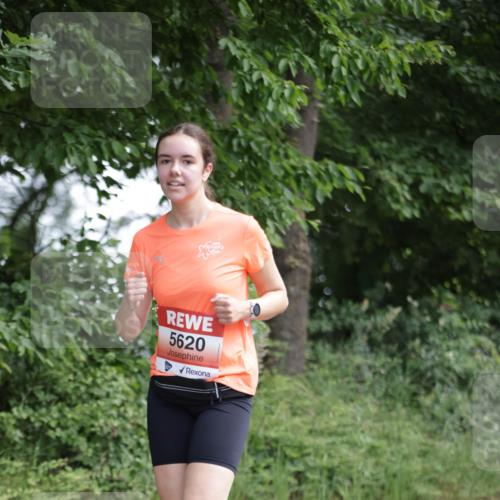 15.06.2025 - REWE Women's Run Jannik Wohlers http://msf.ph/oto/7973316 15.06.2025 10:07:58 Laufen 5620 meine-sportfotos.de