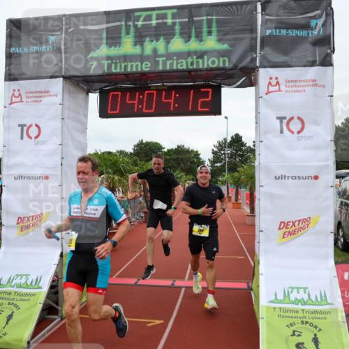 15.06.2025 - 7 Türme Triathlon Michael Strokosch http://msf.ph/oto/7973338 15.06.2025 14:04:12 Ziel 192, 736, 857, 1028 meine-sportfotos.de