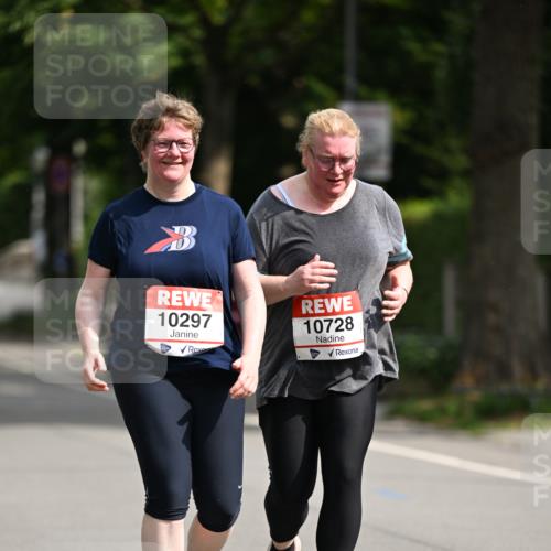 15.06.2025 - REWE Women's Run Dr. Thomas Lammeyer http://msf.ph/oto/7973436 15.06.2025 10:03:58 Laufen 10297, 10728 meine-sportfotos.de