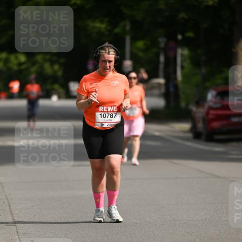 15.06.2025 - REWE Women's Run Dr. Thomas Lammeyer http://msf.ph/oto/7973448 15.06.2025 10:04:46 Laufen 10787 meine-sportfotos.de