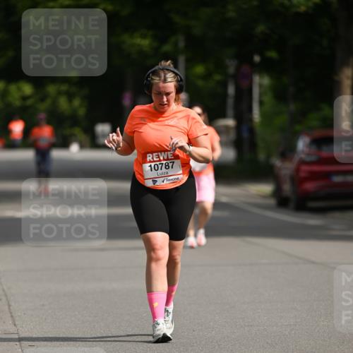 15.06.2025 - REWE Women's Run Dr. Thomas Lammeyer http://msf.ph/oto/7973465 15.06.2025 10:04:46 Laufen 10787 meine-sportfotos.de