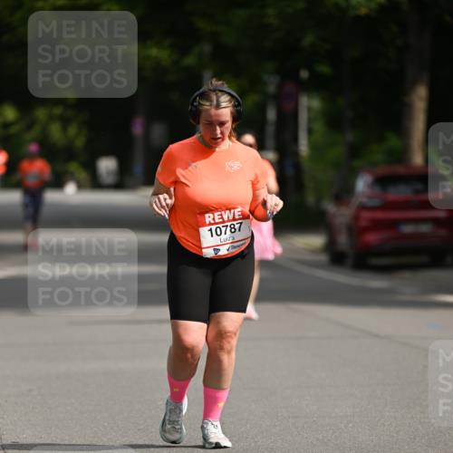 15.06.2025 - REWE Women's Run Dr. Thomas Lammeyer http://msf.ph/oto/7973480 15.06.2025 10:04:47 Laufen 10787 meine-sportfotos.de