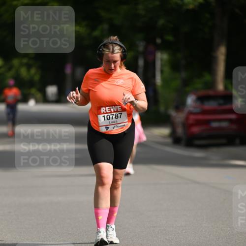 15.06.2025 - REWE Women's Run Dr. Thomas Lammeyer http://msf.ph/oto/7973484 15.06.2025 10:04:47 Laufen 10787 meine-sportfotos.de