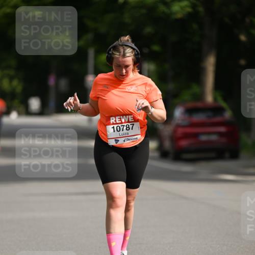 15.06.2025 - REWE Women's Run Dr. Thomas Lammeyer http://msf.ph/oto/7973509 15.06.2025 10:04:47 Laufen 10787 meine-sportfotos.de