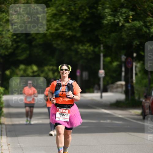 15.06.2025 - REWE Women's Run Dr. Thomas Lammeyer http://msf.ph/oto/7973631 15.06.2025 10:05:33 Laufen 10029 meine-sportfotos.de