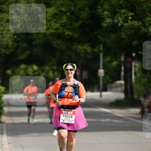 15.06.2025 - REWE Women's Run Dr. Thomas Lammeyer http://msf.ph/oto/7973647 15.06.2025 10:05:34 Laufen 10029 meine-sportfotos.de