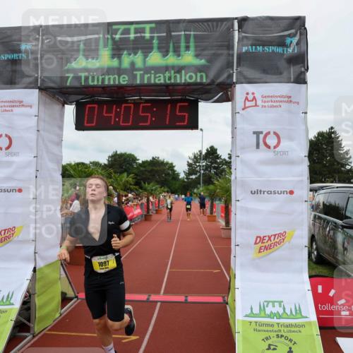 15.06.2025 - 7 Türme Triathlon Michael Strokosch http://msf.ph/oto/7973668 15.06.2025 14:05:15 Ziel 465, 846, 974, 1097 meine-sportfotos.de