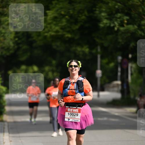 15.06.2025 - REWE Women's Run Dr. Thomas Lammeyer http://msf.ph/oto/7973669 15.06.2025 10:05:35 Laufen 10029 meine-sportfotos.de