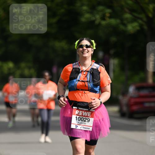 15.06.2025 - REWE Women's Run Dr. Thomas Lammeyer http://msf.ph/oto/7973683 15.06.2025 10:05:37 Laufen 10029 meine-sportfotos.de