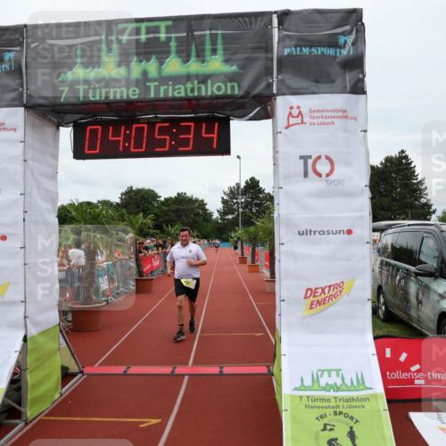 15.06.2025 - 7 Türme Triathlon Michael Strokosch http://msf.ph/oto/7973796 15.06.2025 14:05:34 Ziel 757, 926, 1139, 1144 meine-sportfotos.de