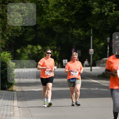 15.06.2025 - REWE Women's Run Dr. Thomas Lammeyer http://msf.ph/oto/7973818 15.06.2025 10:05:43 Laufen 10785, 10180 meine-sportfotos.de