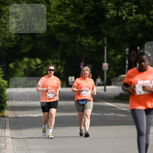 15.06.2025 - REWE Women's Run Dr. Thomas Lammeyer http://msf.ph/oto/7973823 15.06.2025 10:05:43 Laufen 10785, 0180 meine-sportfotos.de