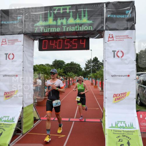 15.06.2025 - 7 Türme Triathlon Michael Strokosch http://msf.ph/oto/7973896 15.06.2025 14:05:54 Ziel 477, 633, 971, 984 meine-sportfotos.de