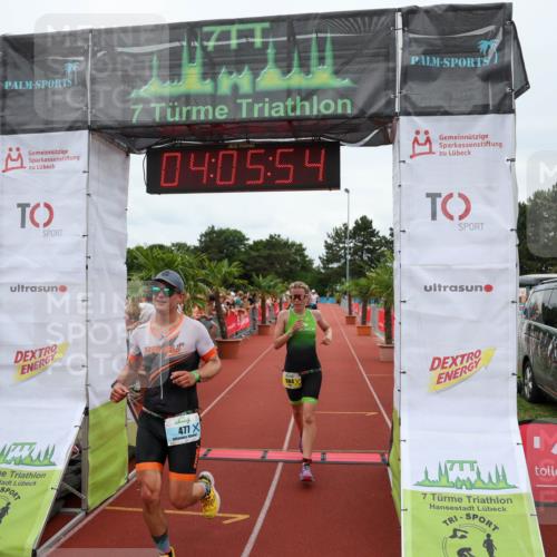 15.06.2025 - 7 Türme Triathlon Michael Strokosch http://msf.ph/oto/7973899 15.06.2025 14:05:54 Ziel 477, 633, 971, 984 meine-sportfotos.de
