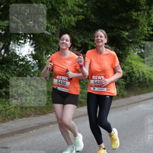 15.06.2025 - REWE Women's Run Jannik Wohlers http://msf.ph/oto/7973900 15.06.2025 10:08:36 Laufen 5430, 542 meine-sportfotos.de