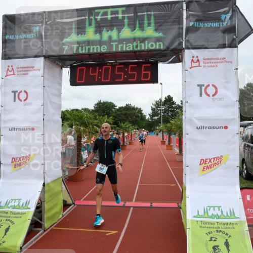 15.06.2025 - 7 Türme Triathlon Michael Strokosch http://msf.ph/oto/7973921 15.06.2025 14:05:56 Ziel 477, 599, 633, 971, 984 meine-sportfotos.de