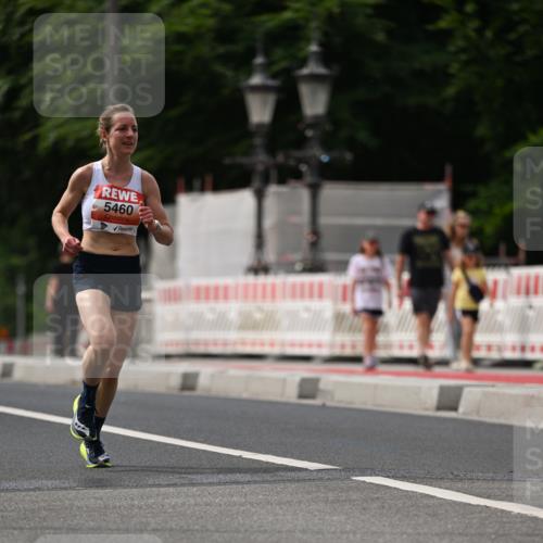 15.06.2025 - REWE Women's Run Dr. Thomas Lammeyer http://msf.ph/oto/7973951 15.06.2025 10:39:02 Laufen 5460 meine-sportfotos.de