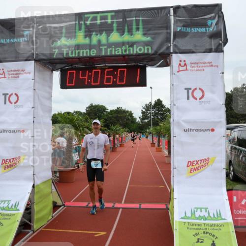 15.06.2025 - 7 Türme Triathlon Michael Strokosch http://msf.ph/oto/7973974 15.06.2025 14:06:01 Ziel 477, 599, 633, 657, 984 meine-sportfotos.de