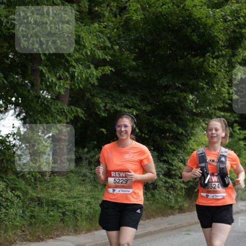 15.06.2025 - REWE Women's Run Jannik Wohlers http://msf.ph/oto/7974007 15.06.2025 10:08:42 Laufen 5229 meine-sportfotos.de