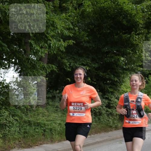 15.06.2025 - REWE Women's Run Jannik Wohlers http://msf.ph/oto/7974011 15.06.2025 10:08:42 Laufen 5229, 5524 meine-sportfotos.de