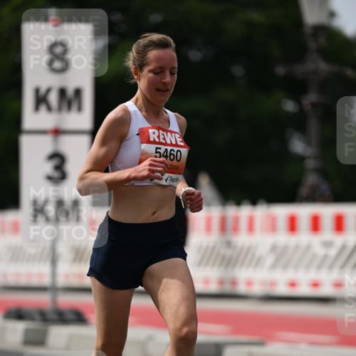 15.06.2025 - REWE Women's Run Dr. Thomas Lammeyer http://msf.ph/oto/7974027 15.06.2025 10:39:04 Laufen 8 meine-sportfotos.de