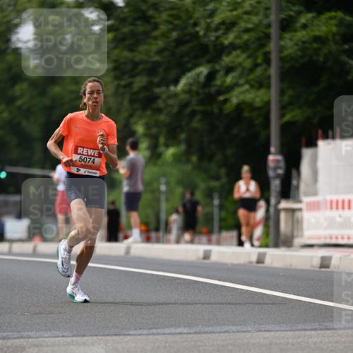 15.06.2025 - REWE Women's Run Dr. Thomas Lammeyer http://msf.ph/oto/7974039 15.06.2025 10:39:22 Laufen 5074 meine-sportfotos.de