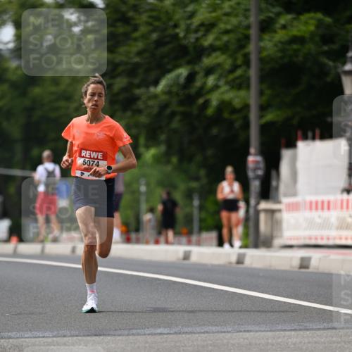 15.06.2025 - REWE Women's Run Dr. Thomas Lammeyer http://msf.ph/oto/7974052 15.06.2025 10:39:23 Laufen 5074 meine-sportfotos.de