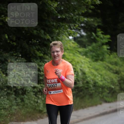 15.06.2025 - REWE Women's Run Jannik Wohlers http://msf.ph/oto/7974121 15.06.2025 10:08:45 Laufen 5007 meine-sportfotos.de
